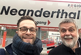 Gregor Strutz and Reiner Strutz of inkl.Design in front of the entrance to the Neanderthal Museum.